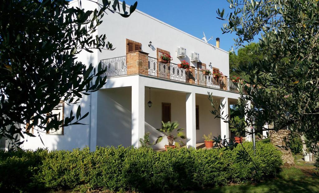 Il Delfino Villa Пистичи Екстериор снимка